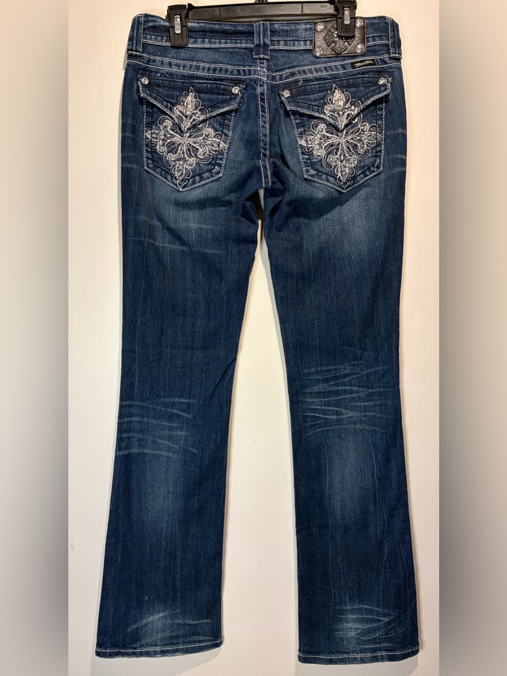 Miss Me Original Bootcut Jeans Embroidered Bling Flap Pockets SZ 30 Inseam 34”